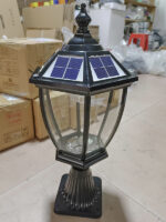 Lámpara Solar LED para Exterior tipo Poste – Impermeable y Decorativa para Jardín - Imagen 6