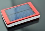Material de aleación de aluminio para lámpara de camping con función de batería externa solar - Imagen 3